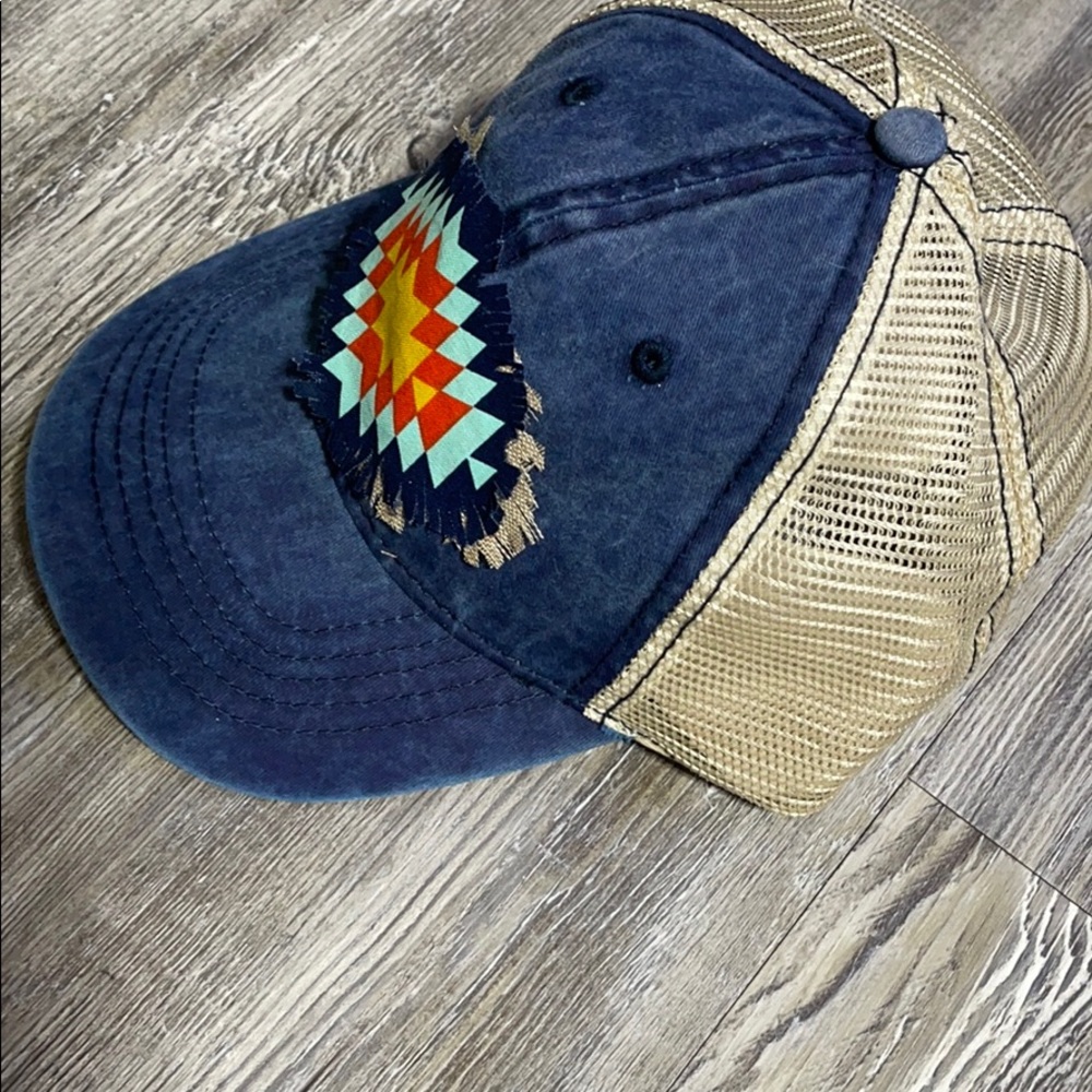 Hat! - Picture 3 of 3